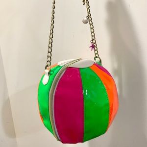 Betsey Johnson Beachball bag crossbody